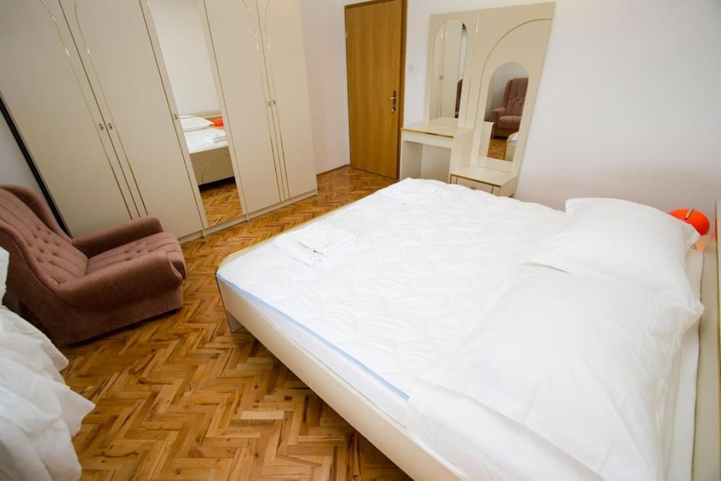 Holiday Home Makarska Exterior foto